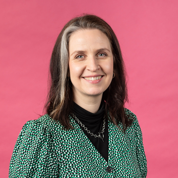 Headshot of staff member Caroline Fraser