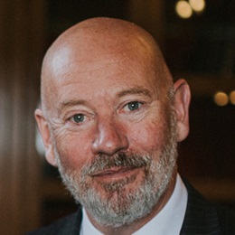 Tim Maguire portrait credit Luke Bennett 